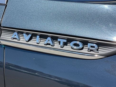 Certified 2023 Lincoln Aviator Reserve w/ Equipment Group 201A AWD/4WD image 28