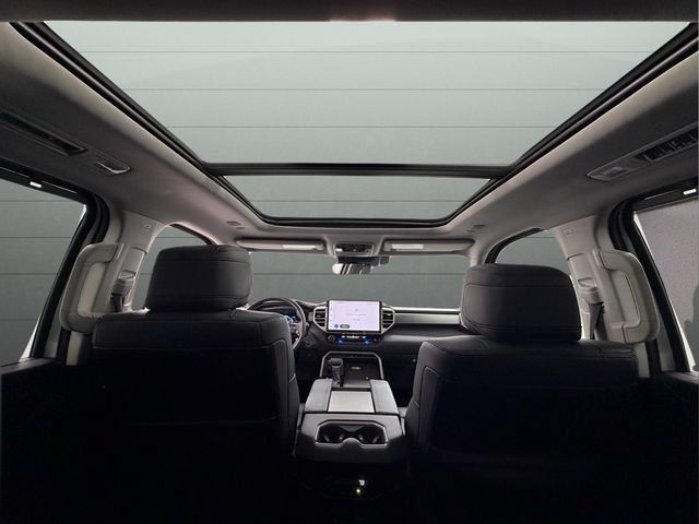 Used 2024 Toyota Sequoia Limited AWD/4WD image 19