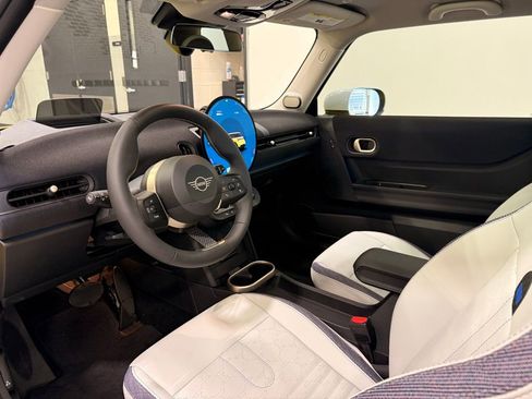 Used 2025 MINI Cooper S image 11