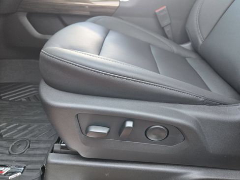 New 2026 Chevrolet Silverado 1500 LT Trail Boss w/ Convenience Package II AWD/4WD image 18