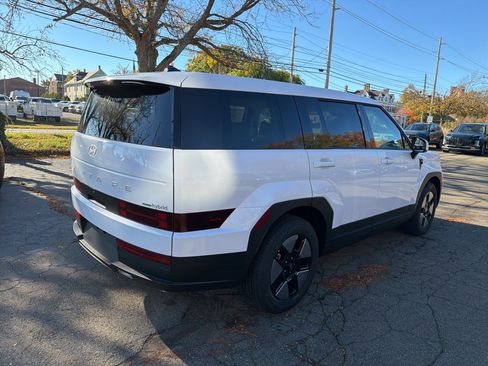 New 2026 Hyundai Santa Fe SE image 7