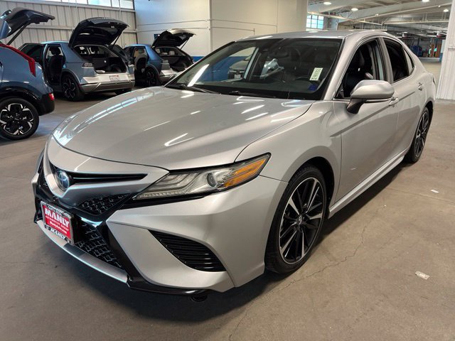 Used 2019 Toyota Camry XSE w/ Navigation Package FWD image 6
