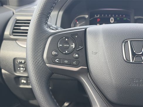 Certified 2024 Honda Passport EX-L image 24