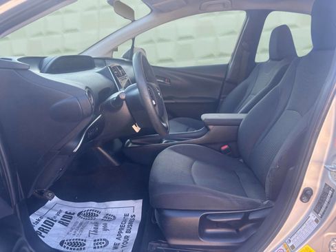 Used 2016 Toyota Prius Two w/ Protection Package image 10
