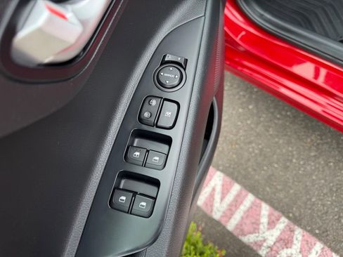 Used 2021 Kia Rio S FWD image 12