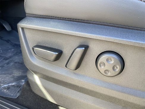 New 2026 Nissan Armada Platinum image 22