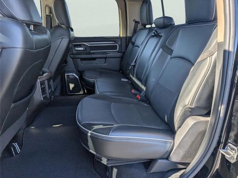 Used 2021 RAM 2500 Laramie image 34