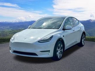 Used 2020 Tesla Model Y Long Range video 1