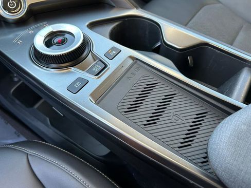 Used 2024 Kia EV6 Light image 29