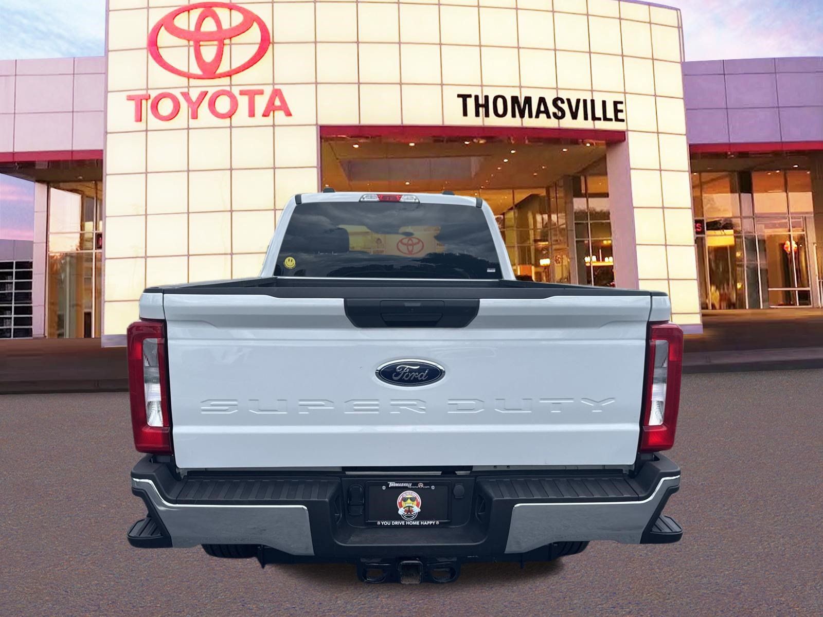 Used 2024 Ford F350 XLT AWD/4WD image 6
