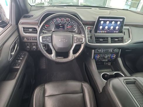 Certified 2021 Chevrolet Tahoe Z71 w/ Z71 Signature Package AWD/4WD image 10