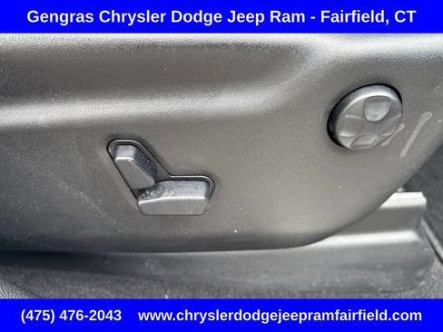 Used 2021 Jeep Grand Cherokee High Altitude AWD/4WD image 36
