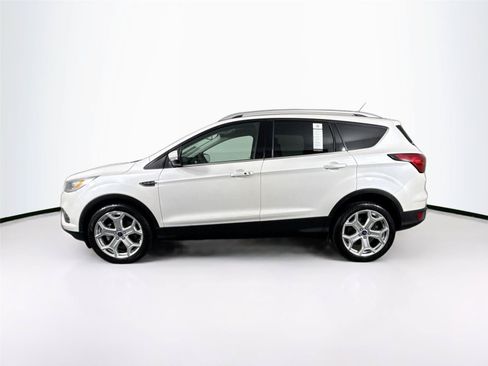 Used 2019 Ford Escape Titanium FWD image 14