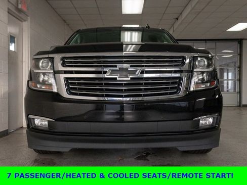 Used 2019 Chevrolet Suburban Premier w/ Premier Plus Edition image 2