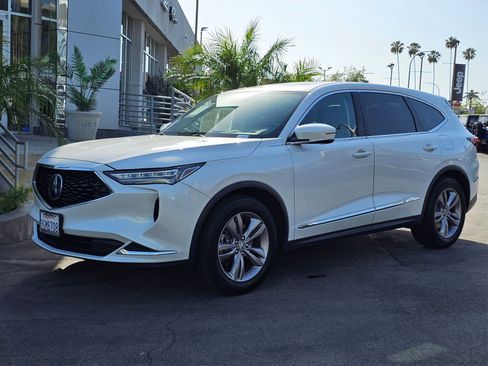 Used 2023 Acura MDX FWD image 3