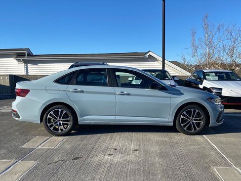 New 2026 Volkswagen Jetta Sport image 2