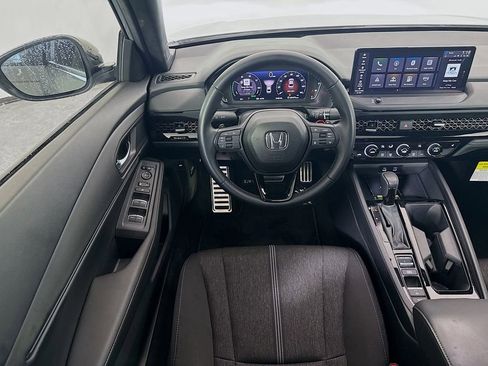 Used 2025 Honda Accord Sport image 23