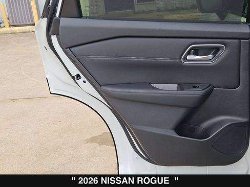 New 2026 Nissan Rogue Platinum AWD/4WD image 18