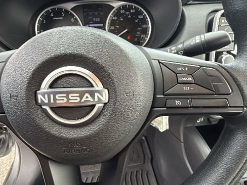 Used 2025 Nissan Versa S w/ Trunk Package FWD image 20