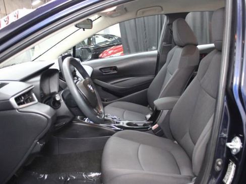 Used 2022 Toyota Corolla LE image 13