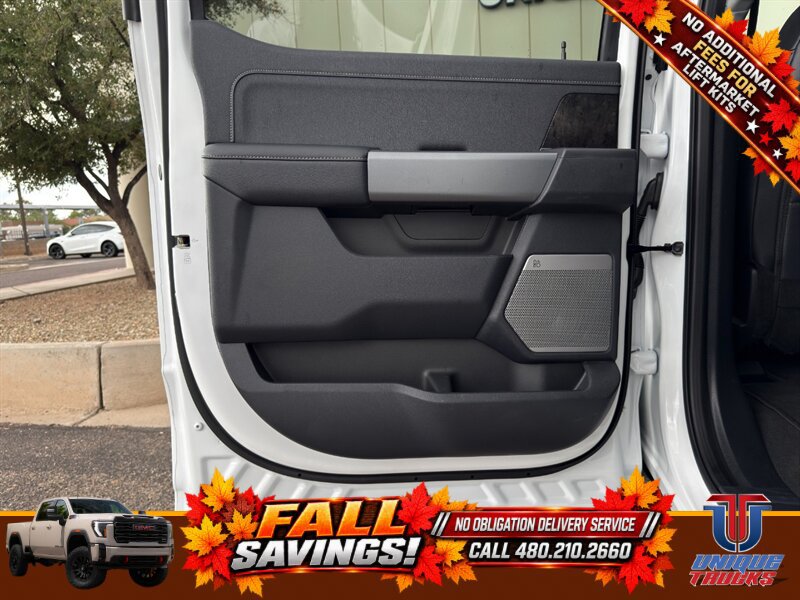 Used 2025 Ford F350 Lariat w/ FX4 Off-Road Package AWD/4WD image 20