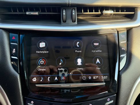 Used 2018 Cadillac XTS Luxury AWD/4WD image 46