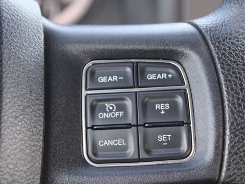 Used 2016 RAM 1500 Classic SLT image 25