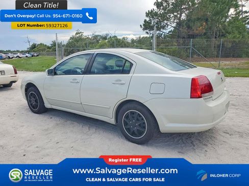 Used 2005 Mitsubishi Galant FWD image 3