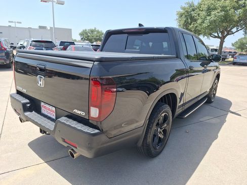 Used 2023 Honda Ridgeline Black Edition image 6