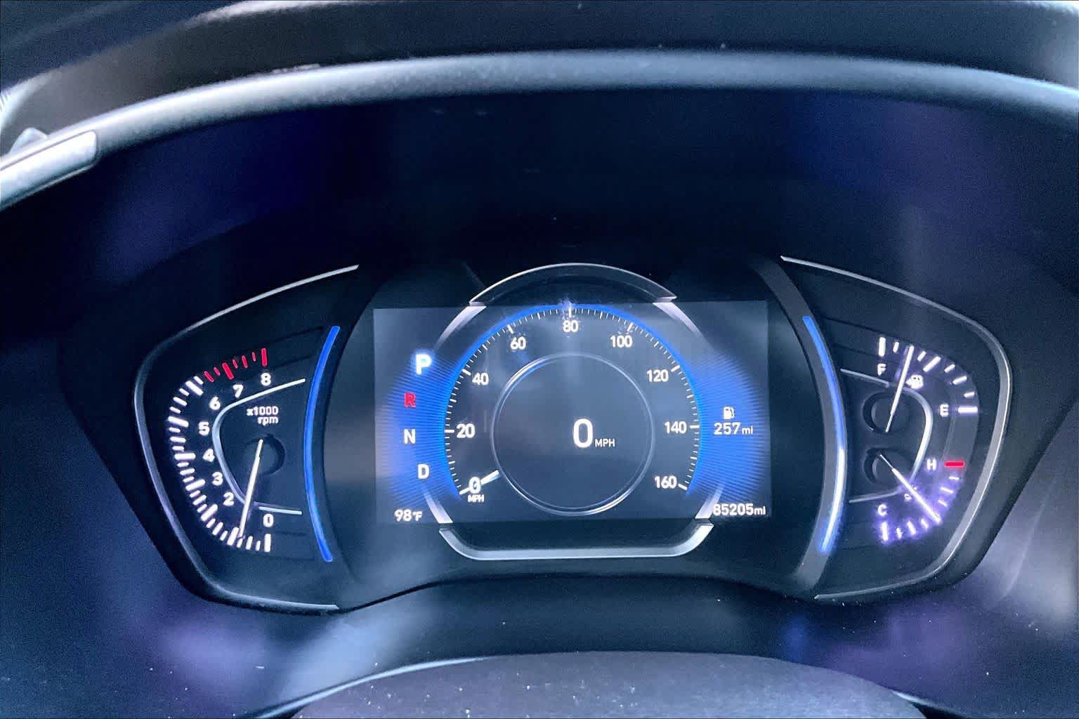 Used 2019 Hyundai Santa Fe SEL FWD image 25