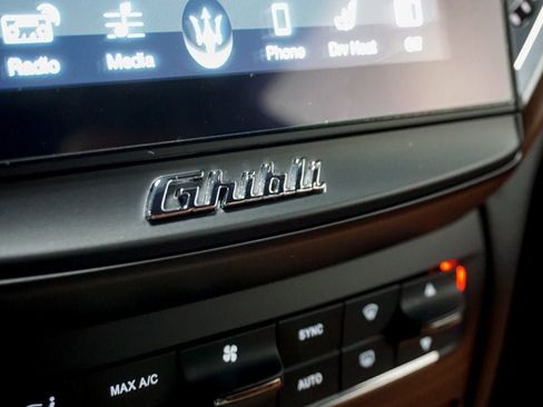 Used 2017 Maserati Ghibli S Q4 AWD/4WD image 74