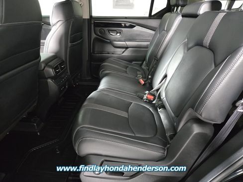 Certified 2024 Honda Pilot EX-L image 15