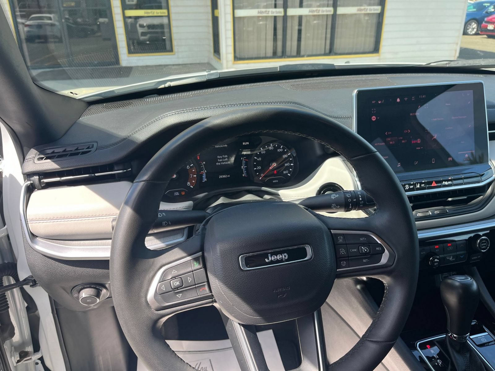 Used 2025 Jeep Compass Limited AWD/4WD image 33
