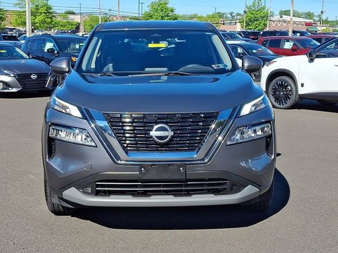 Certified 2023 Nissan Rogue SV AWD/4WD image 2