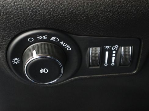 Used 2022 Jeep Compass Altitude image 31