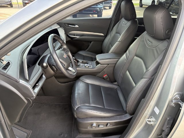 Used 2024 Cadillac XT4 Premium Luxury AWD/4WD image 20