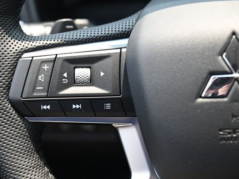 New 2023 Mitsubishi Outlander SEL AWD/4WD image 31