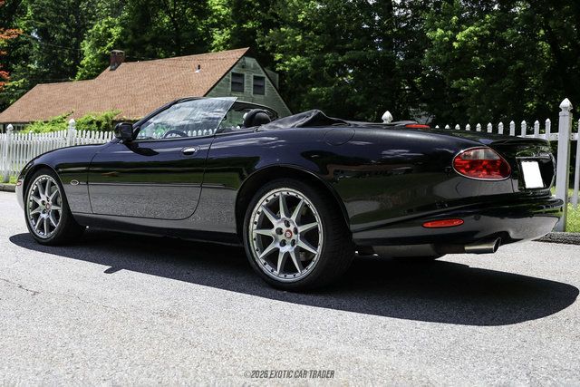 Used 2002 Jaguar XK8 Convertible RWD image 6