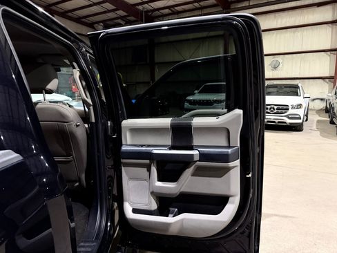 Used 2019 Ford F150 XLT AWD/4WD image 19