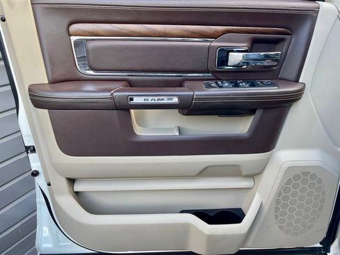 Used 2018 RAM 3500 Laramie Longhorn image 34