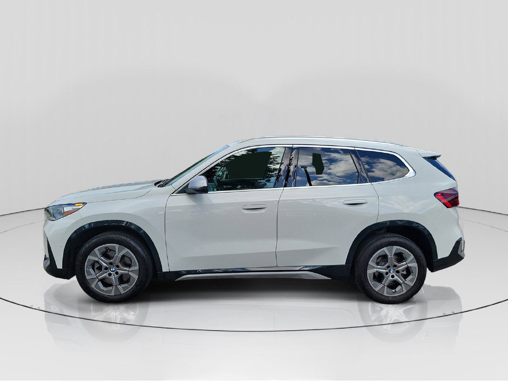 Used 2024 BMW X1 xDrive28i w/ Premium Package AWD/4WD image 4