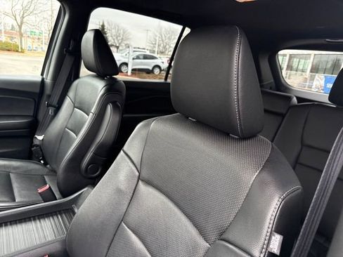 Used 2023 Honda Passport EX-L image 13