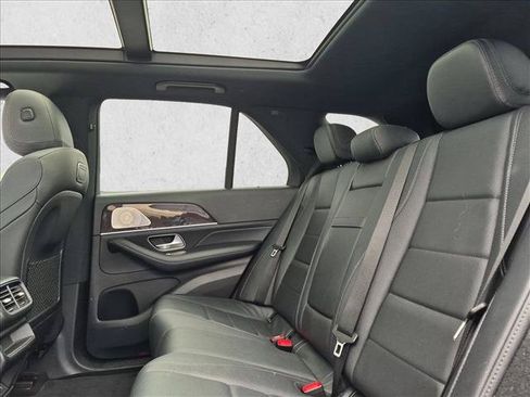Used 2020 Mercedes-Benz GLE 350 4MATIC image 21