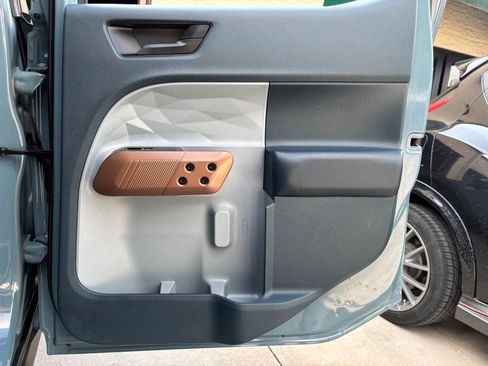 Used 2022 Ford Maverick Lariat w/ Lariat Luxury Package FWD image 59