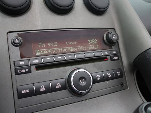 Used 2007 Pontiac Solstice GXP w/ Premium Package RWD image 38