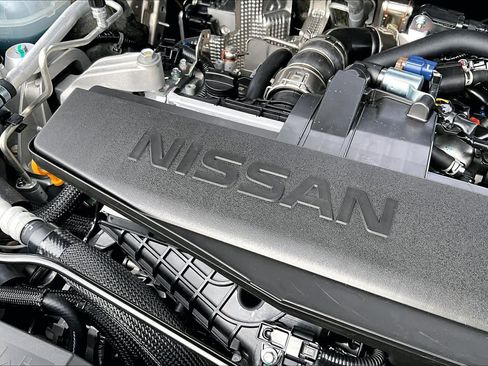 New 2026 Nissan Rogue Platinum image 17