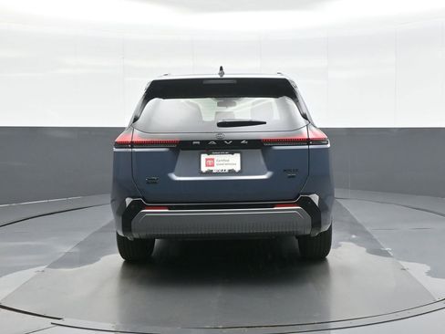 Used 2026 Toyota RAV4 SE w/ Convenience Package AWD/4WD image 8