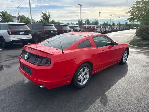 Used 2013 Ford Mustang Coupe RWD image 7