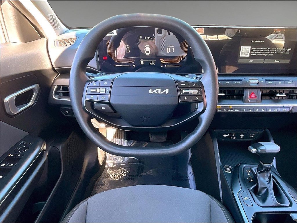 Used 2026 Kia K4 FWD image 16