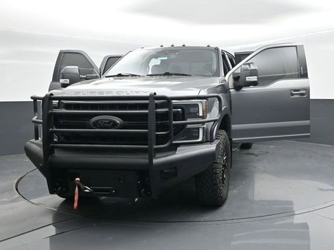 Used 2021 Ford F250 Lariat image 63